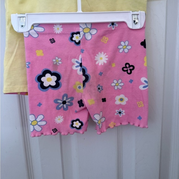 Bluey Pajamas Set - Picture 7 of 8